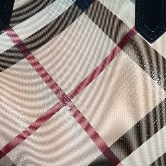 Burberry Supernova Checked Tote w Bag - Picture 5 of 14